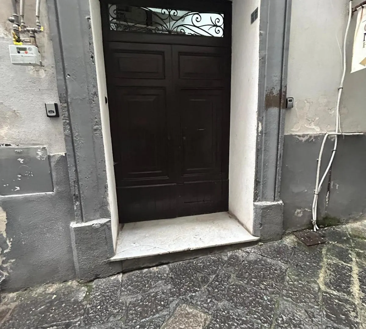 Apartament B&B House Napoli Cavour Włochy